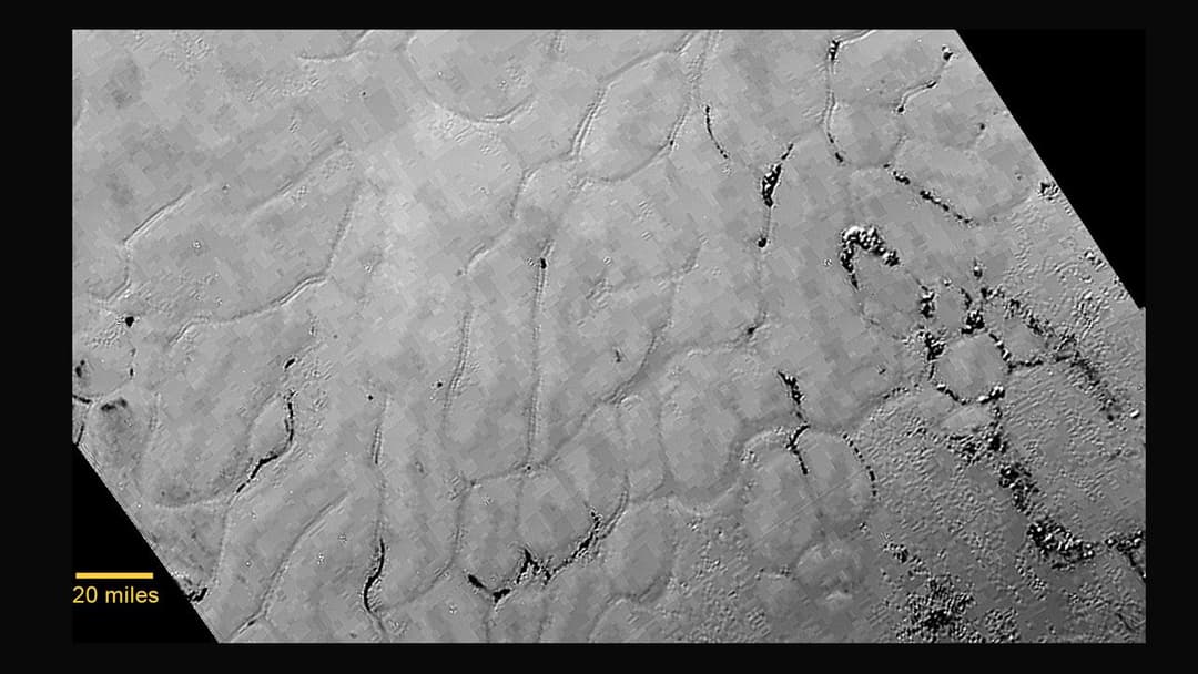 Pluto's Heart (Tombaugh Regio)